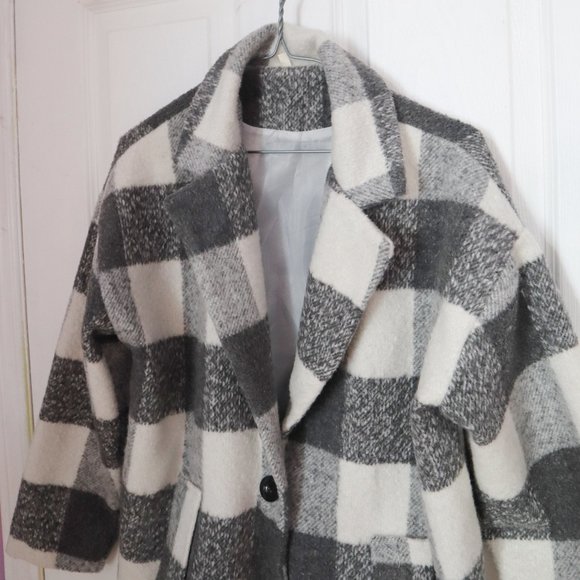 SheIn White and Grey Plaid Coat